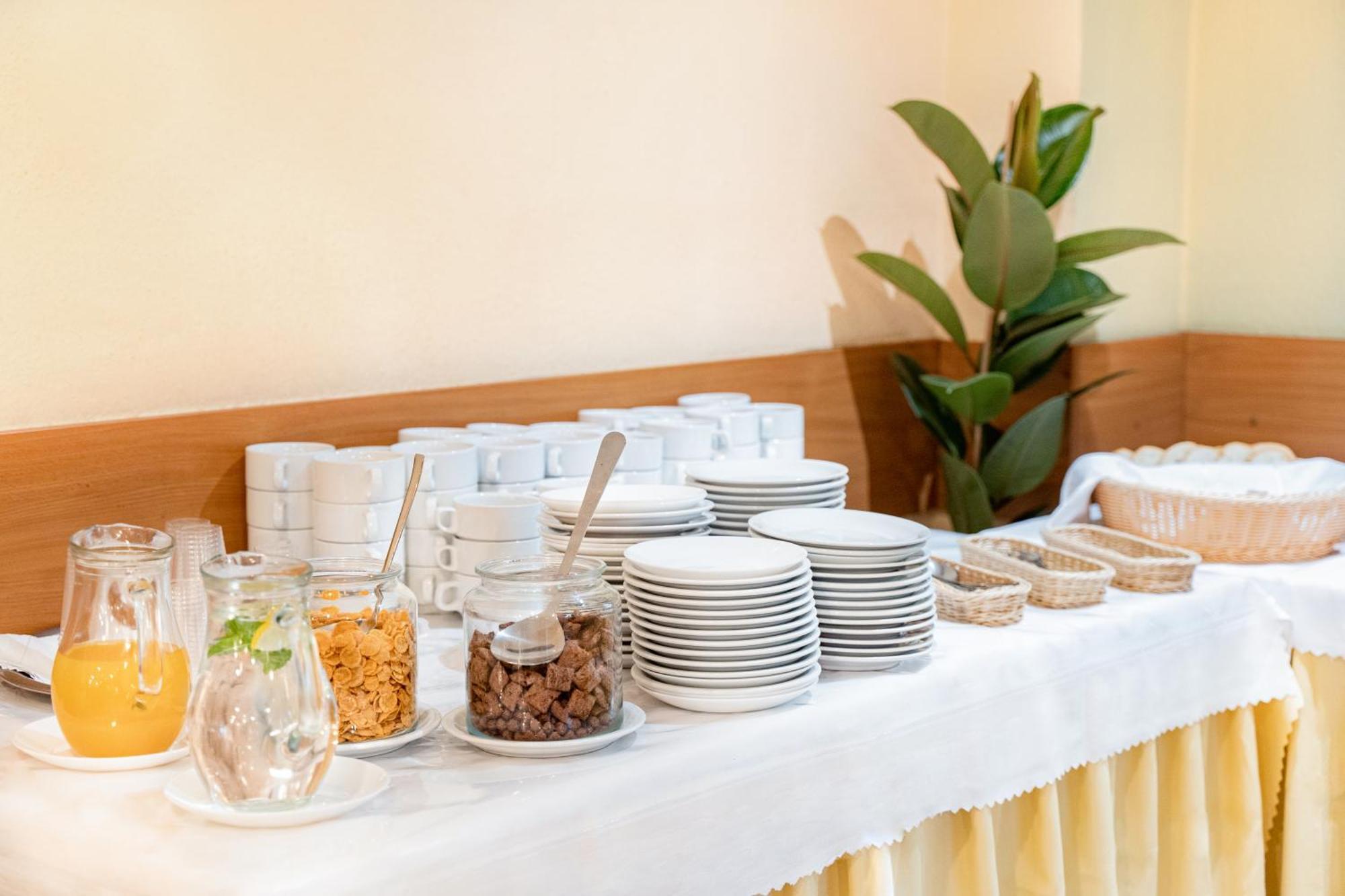 Hotel Alf Kraków Eksteriør billede